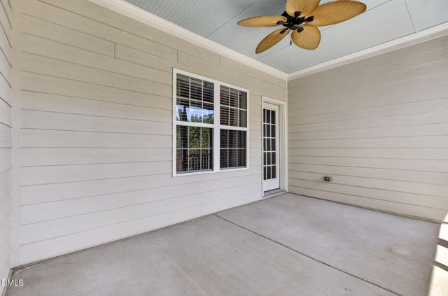 18 Heathgreen Drive, Clayton, NC 27527