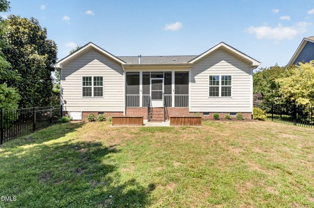 18 Heathgreen Drive, Clayton, NC 27527