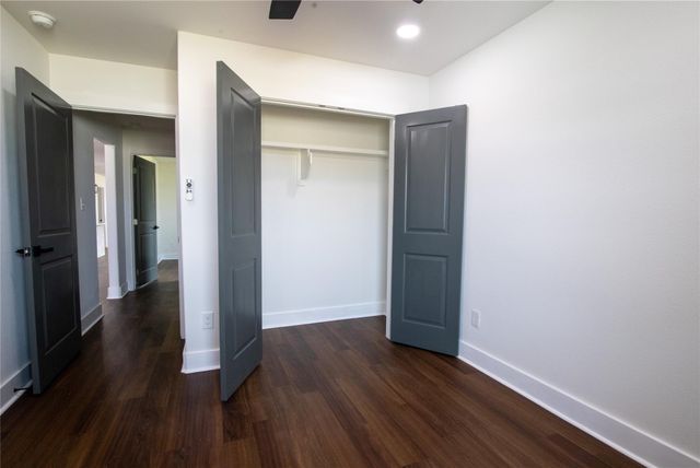 8009 Candor, Navasota, TX 77868