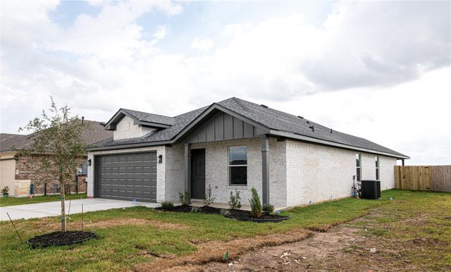 8009 Candor, Navasota, TX 77868