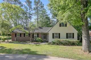2227 Meadow Wood Road, Fayetteville, NC 28303
