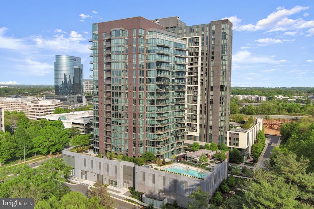Image 43 of property listing at 7887 JONES BRANCH DR #1503, Mclean, VA 22102