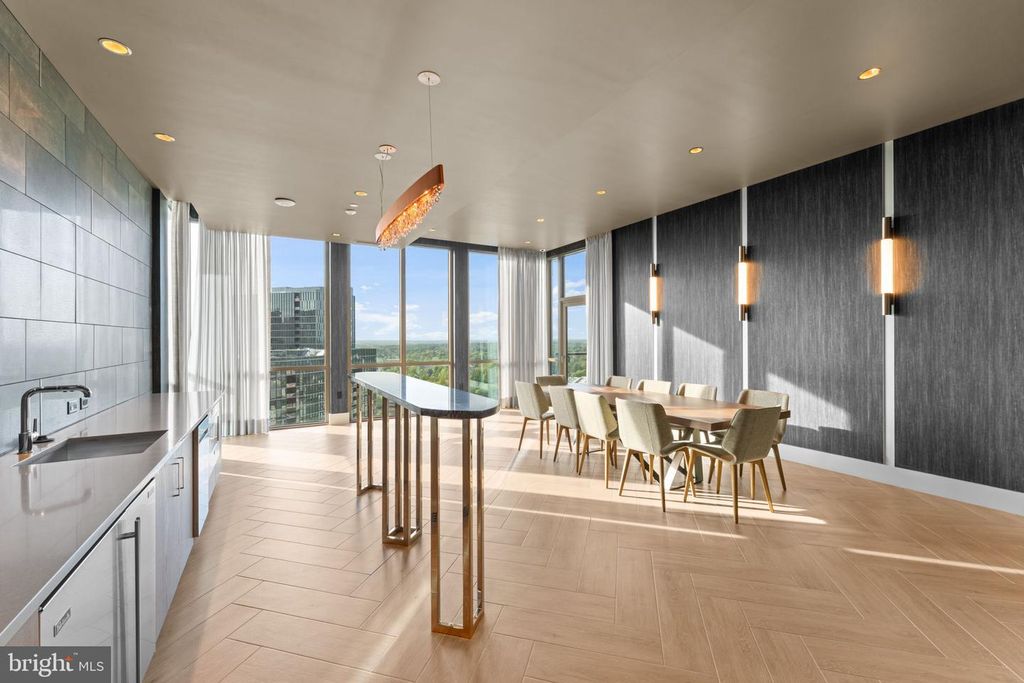 Image 51 of property listing at 7887 JONES BRANCH DR #1503, Mclean, VA 22102