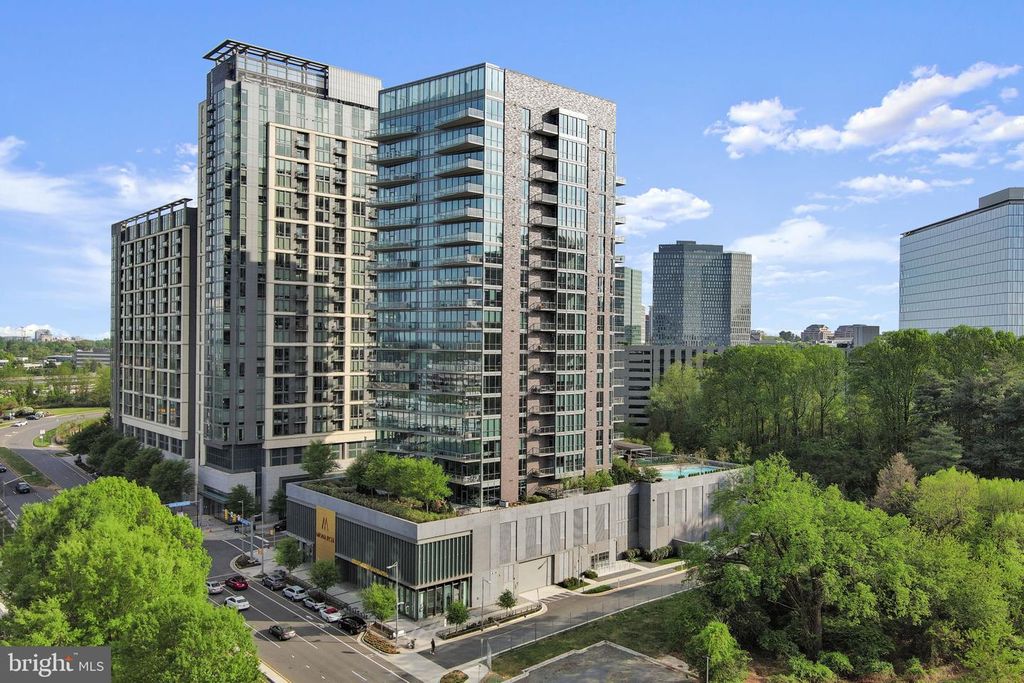 Image 52 of property listing at 7887 JONES BRANCH DR #1503, Mclean, VA 22102