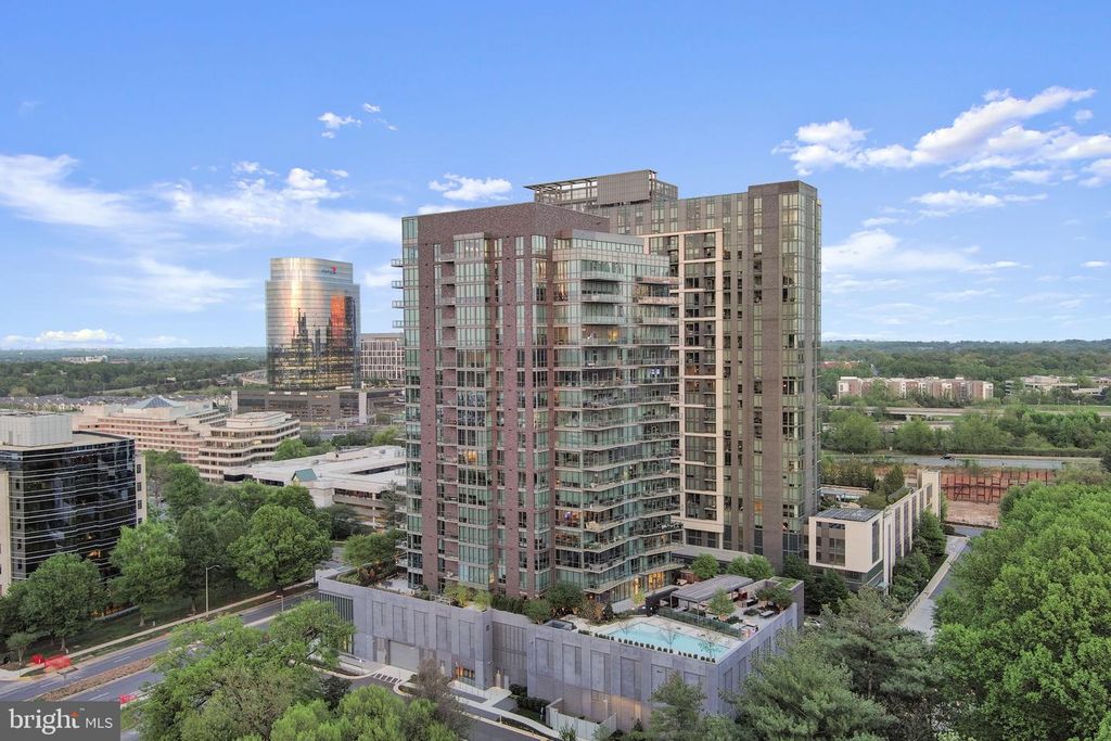 Image 53 of property listing at 7887 JONES BRANCH DR #1503, Mclean, VA 22102