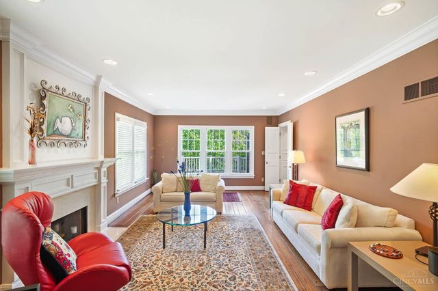 2780 Walsh Road, Cincinnati, OH 45208