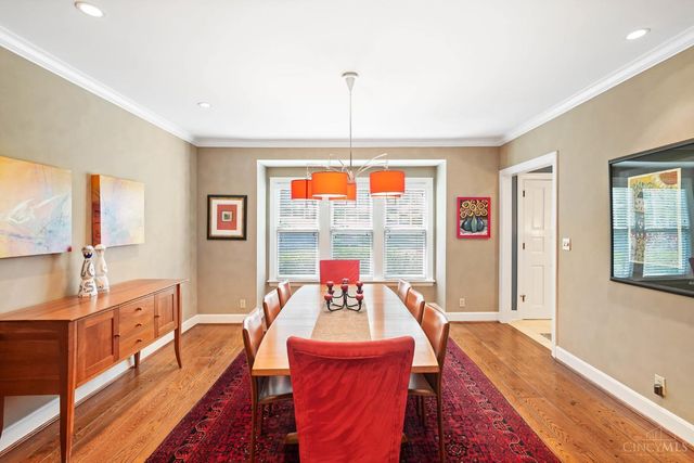 2780 Walsh Road, Cincinnati, OH 45208