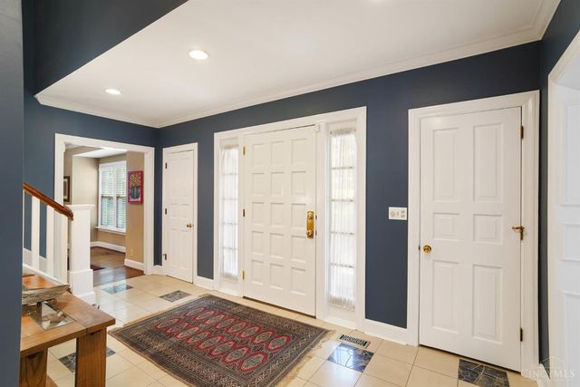2780 Walsh Road, Cincinnati, OH 45208