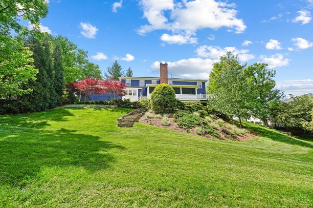 2780 Walsh Road, Cincinnati, OH 45208