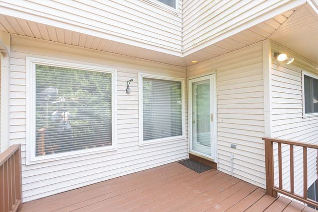 445 Captain Eames Cir 445, Ashland, MA 01721
