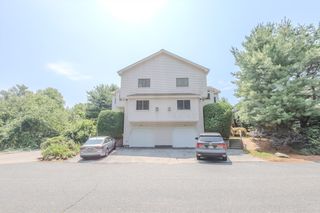 445 Captain Eames Cir 445, Ashland, MA 01721