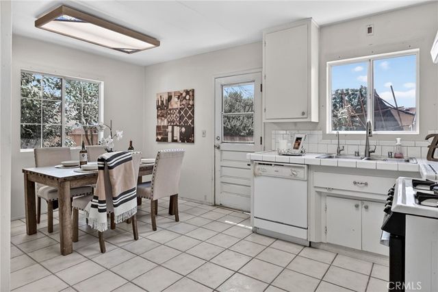 9686 LIVE OAK Avenue, Temple City, CA 91780