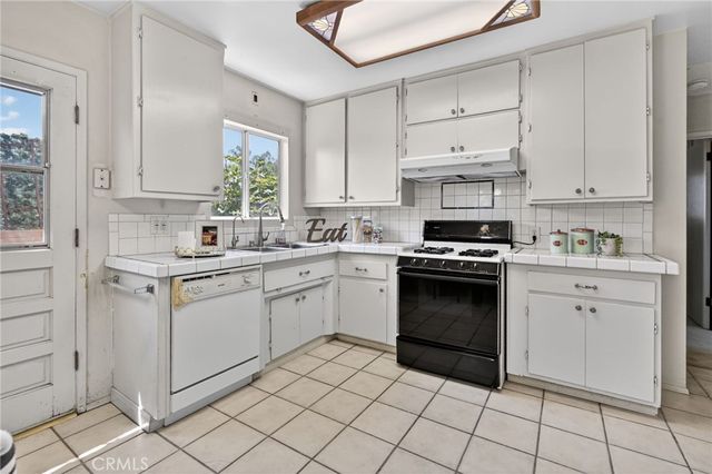 9686 LIVE OAK Avenue, Temple City, CA 91780