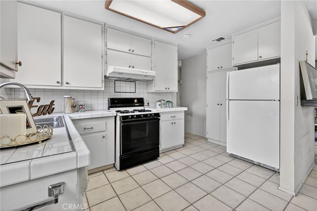 9686 LIVE OAK Avenue, Temple City, CA 91780
