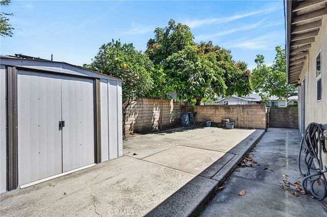 9686 LIVE OAK Avenue, Temple City, CA 91780