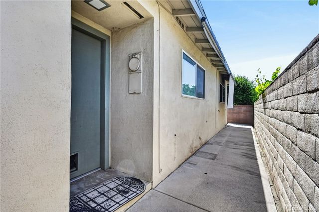 9686 LIVE OAK Avenue, Temple City, CA 91780