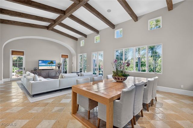 16469 Celebrita CT, Naples, FL 34110