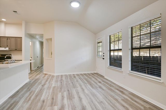 3407 Blumie ST B, Austin, TX 78745