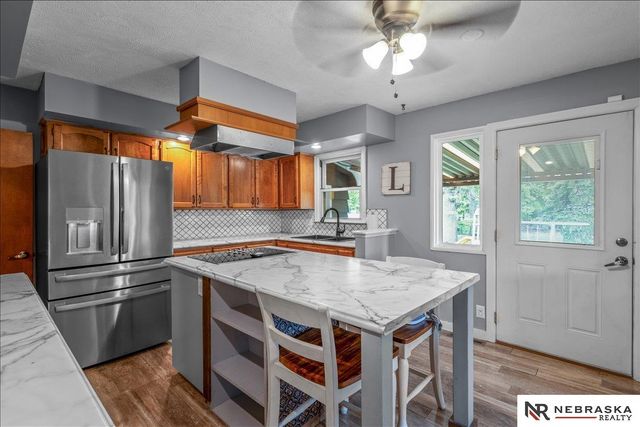 4710 S 44th Street, Lincoln, NE 68516