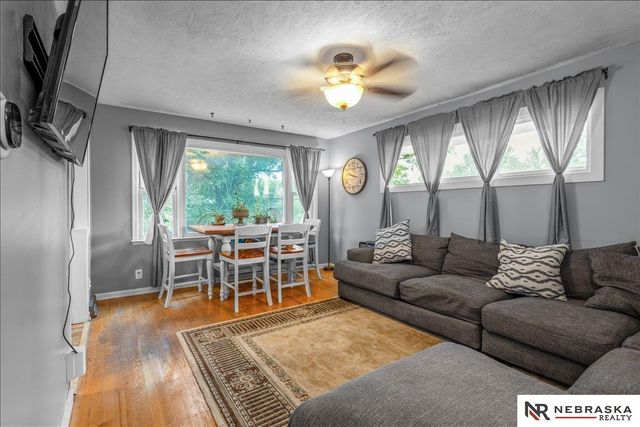 4710 S 44th Street, Lincoln, NE 68516
