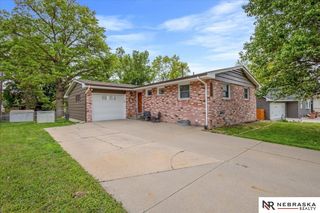 4710 S 44th Street, Lincoln, NE 68516