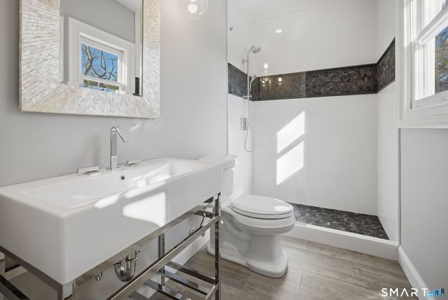 106 Stillson Road 106, Fairfield, CT 06825