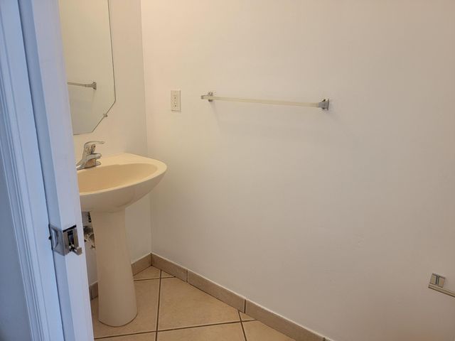 2603 SW 82ND Avenue 106, Miramar, FL 33025