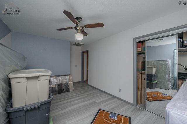 408 E IDA AVENUE, Electra, TX 76360