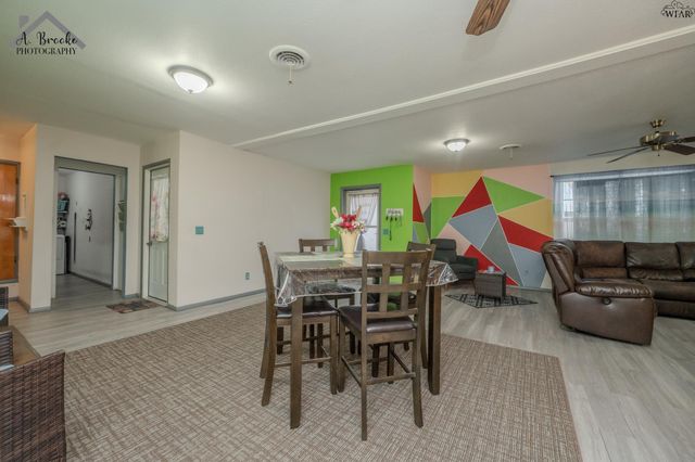 408 E IDA AVENUE, Electra, TX 76360