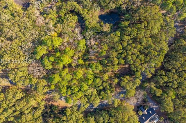 14 Vista Blvd W, St Helena Island, SC 29920