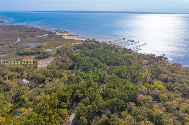 14 Vista Blvd W, St Helena Island, SC 29920