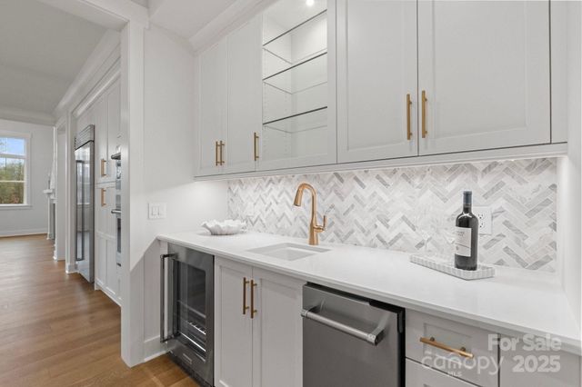 8212 Farm Crossing Lane, Huntersville, NC 28078