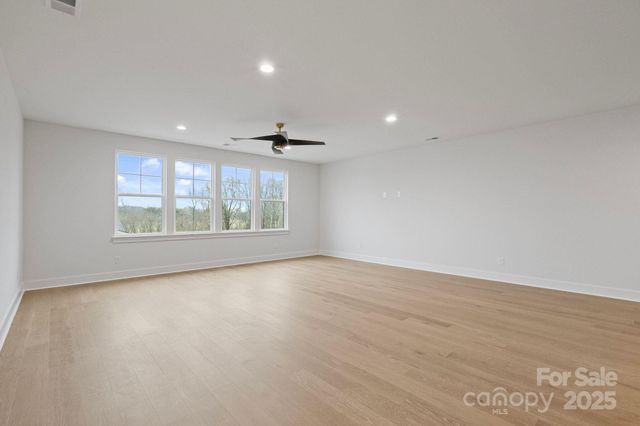 8212 Farm Crossing Lane, Huntersville, NC 28078