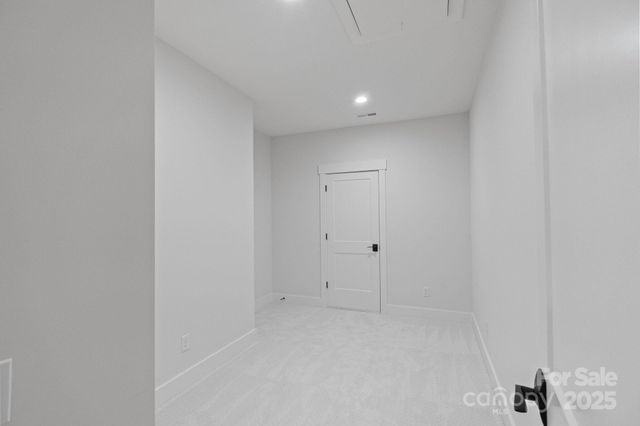 8212 Farm Crossing Lane, Huntersville, NC 28078