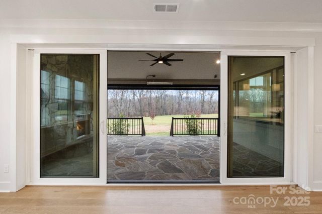 8212 Farm Crossing Lane, Huntersville, NC 28078