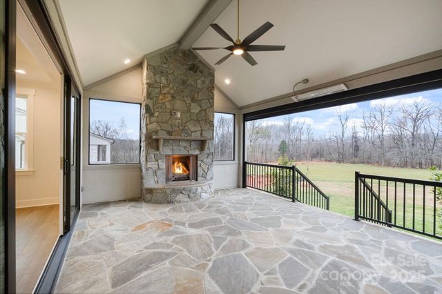 8212 Farm Crossing Lane, Huntersville, NC 28078