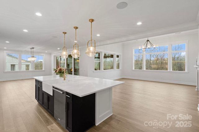 8212 Farm Crossing Lane, Huntersville, NC 28078