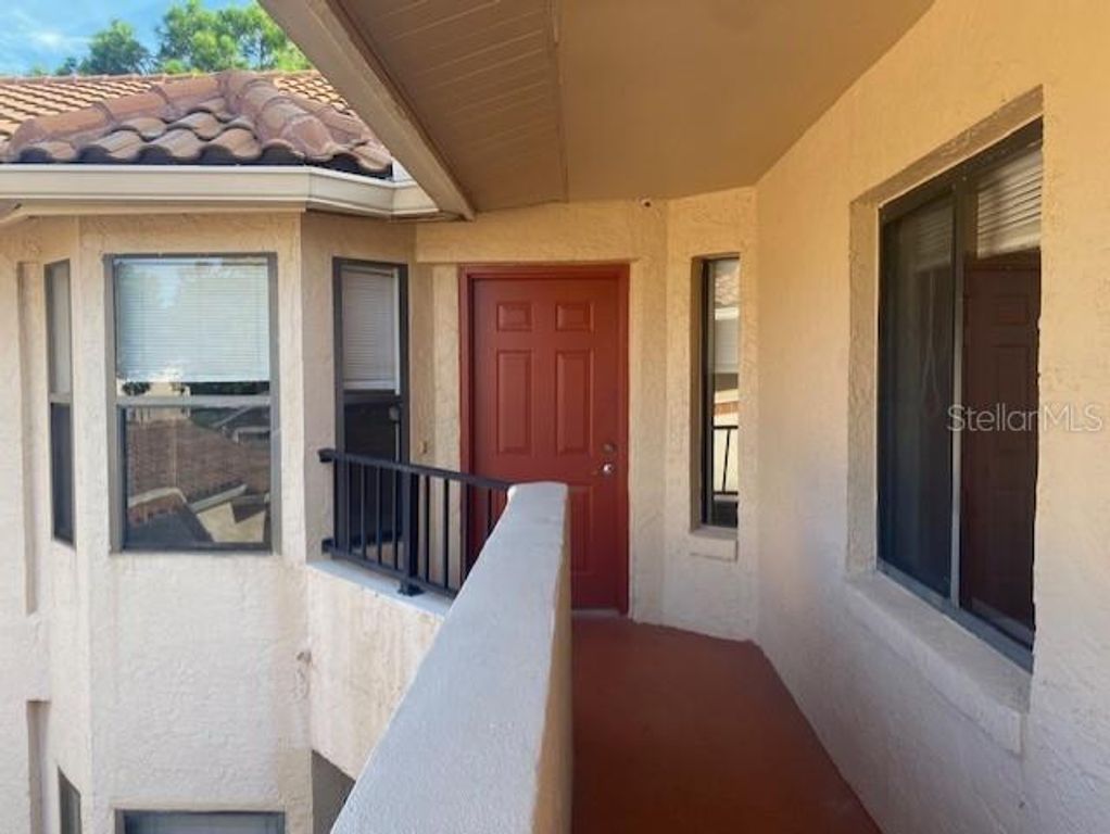Image 1 of property listing at 7807 SUGAR BROOK COURT 7807, Orlando, FL 32819