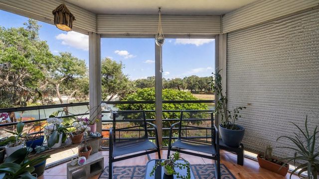 1101 NE 191st St H314, Miami, FL 33179