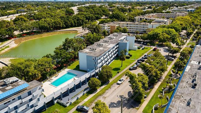 1101 NE 191st St H314, Miami, FL 33179