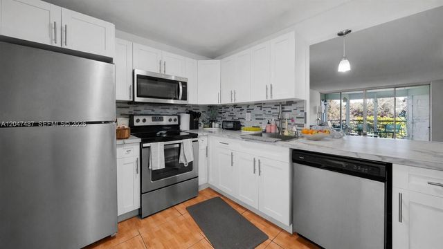 1101 NE 191st St H314, Miami, FL 33179