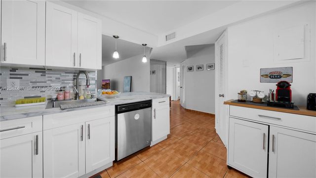 1101 NE 191st St H314, Miami, FL 33179