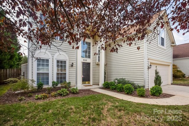 9322 Shepparton Drive, Huntersville, NC 28078