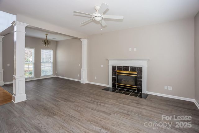 9322 Shepparton Drive, Huntersville, NC 28078