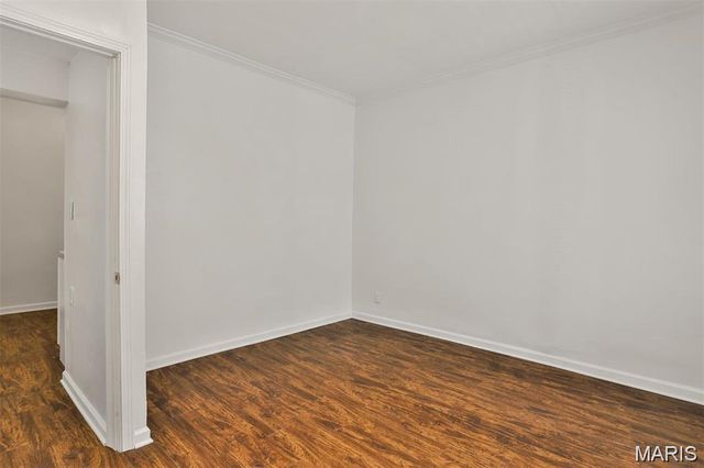 7613 Virginia Avenue, St Louis, MO 63111