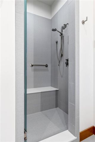 25075 W 105th Terrace, Olathe, KS 66061