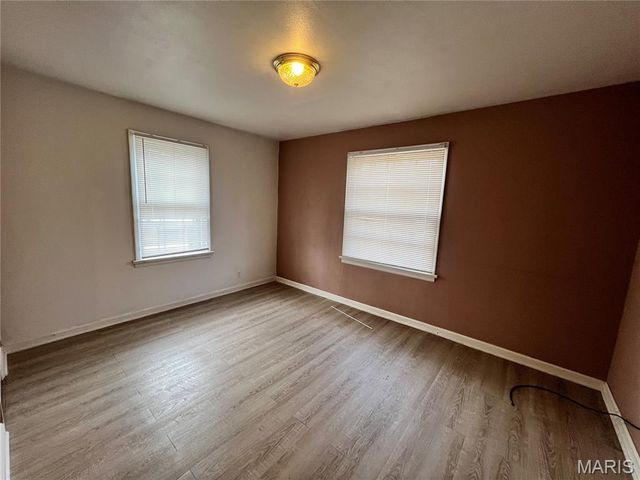 1208 Rapid, St Louis, MO 63137