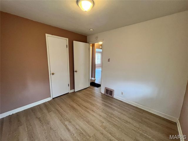 1208 Rapid, St Louis, MO 63137