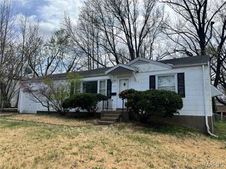 1208 Rapid, St Louis, MO 63137