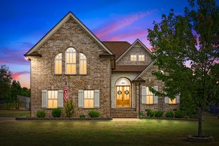 510 Falcon Crk, Lebanon, TN 37087